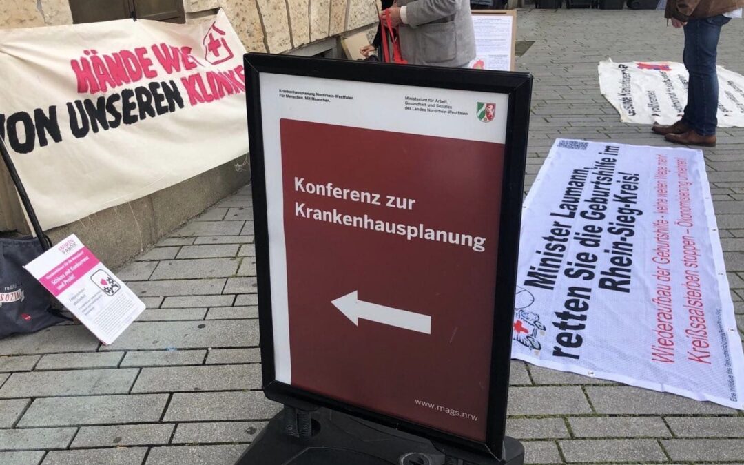 Keine Krankenhausplanung ohne uns! Mahnwachen in Düsseldorf